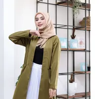 Gaya hijab simple dan trendi dengan perpaduan warna earth tone menjadi tren fashion hijab di akhir tahun 2022 ini