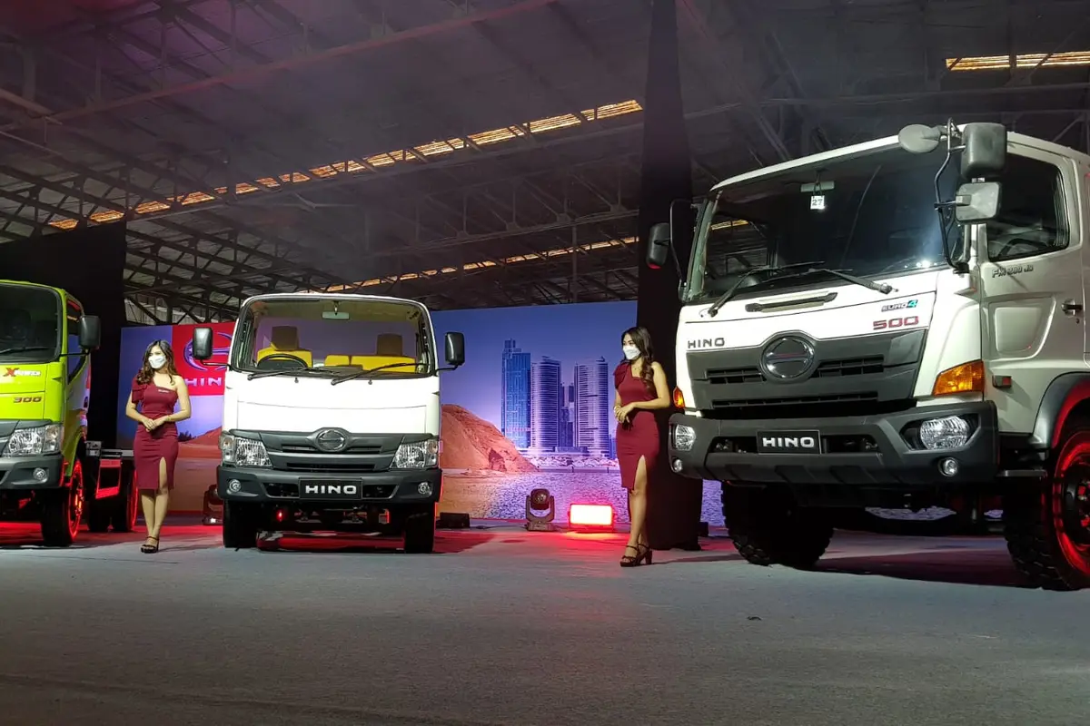 PT Hino Motors Sales Indonesia (HMSI) meluncurkan semua kendaraannya dengan standar mesin emisi Euro4
