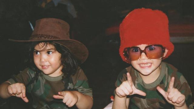 7 Potret Masa Kecil Al Ghazali dan El Rumi Ini Sukses Bikin Gemas