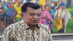 Setya Novanto atau Setnov hingga kini tidak mau mundur dari jabatannya sebagai Ketua DPR maupun Ketua Umum Partai Golkar.