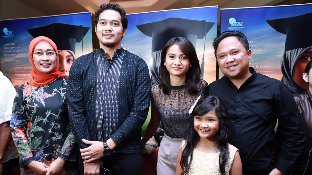 [Bintang] Film Mars