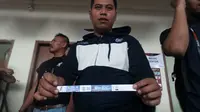 Tiket 8 Besar Diduga Palsu Beredar di Stadion Manahan