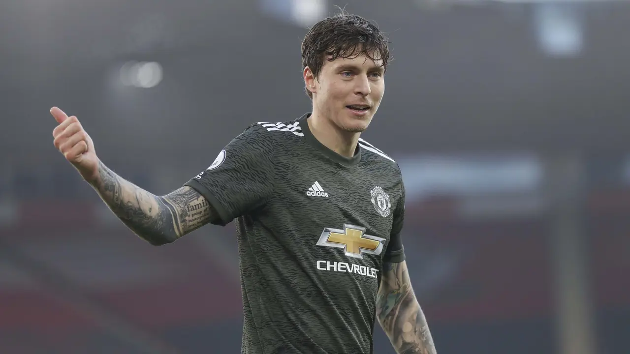 Foto Liga Inggris: Edinson Cavani Gemilang, Manchester United Comeback Sempurna atas Southampton