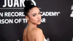 Mariah Angeliq berpose saat menghadiri Gala Recording Academy Latin Person 2019 di Ballroom Premier di MGM Grand Hotel & Casino di Las Vegas, Nevada (13/11/2019). Wanita 19 tahun ini tampil seksi mengenakan mini dress putih. (Rich Fury/Getty Images/AFP)