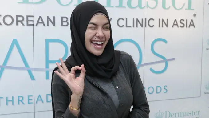 [Bintang] Nikita Mirzani