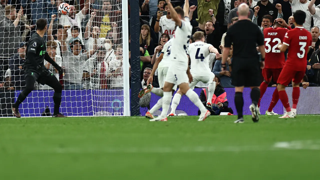 Tottenham Hotspur vs Liverpool - Liga Inggris