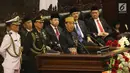 Presiden Joko Widodo atau Jokowi menyampaikan pidato dalam rangka Sidang Tahunan MPR di Kompleks Parlemen, Senayan, Jakarta, Selasa (16/8). Sidang tersebut beragendakan mendengar pidato Presiden Jokowi selaku Kepala Negara. (Liputan6.com/Johan Tallo)