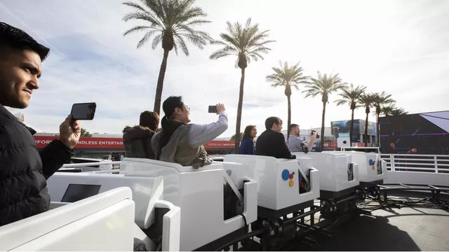 Booth keren Google di CES 2019