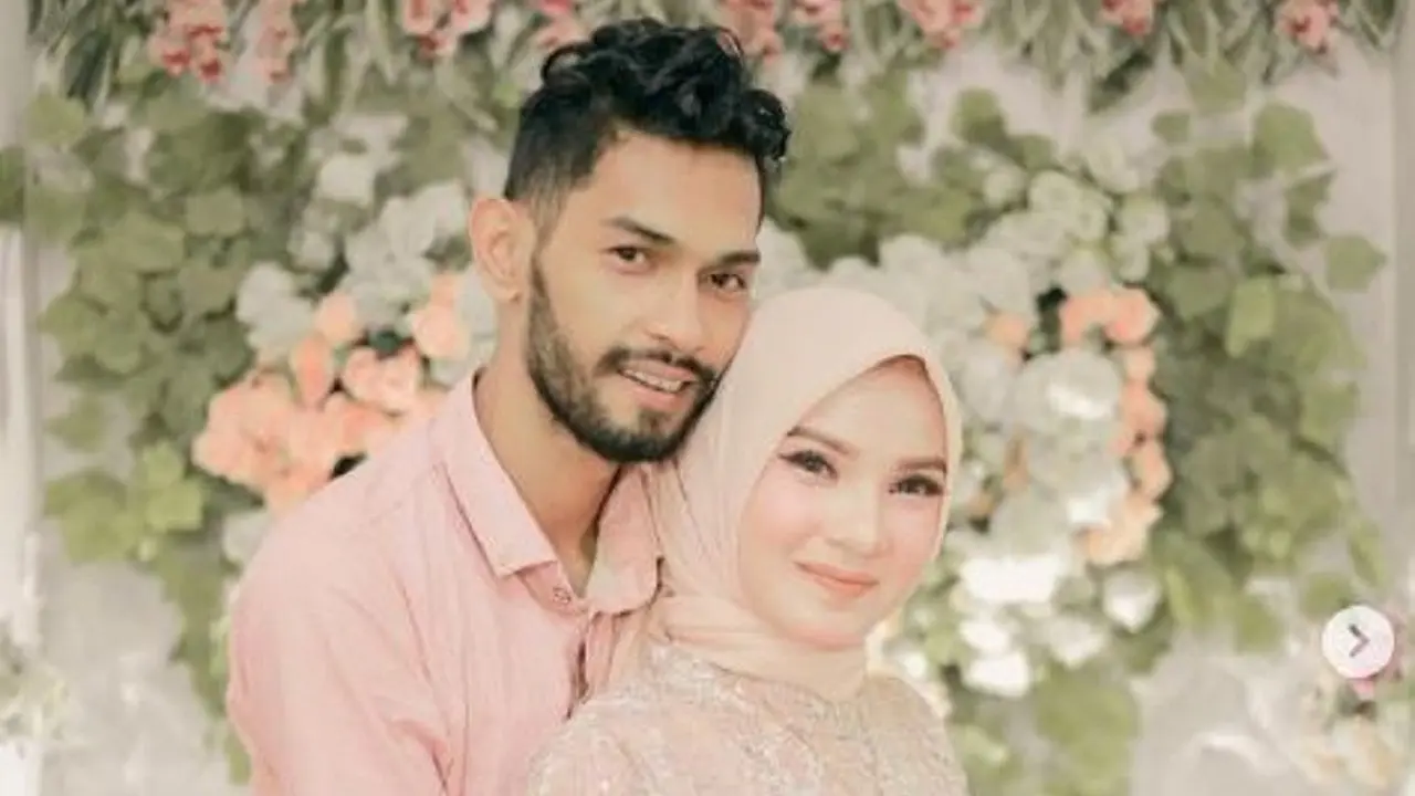 Martunis dan Sriwahyuni