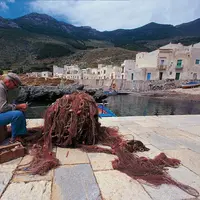 Supaya kamu bisa rasakan suasana tenang, pulau-pulau bebas kendaraan bermotor ini yang harus disambangi.