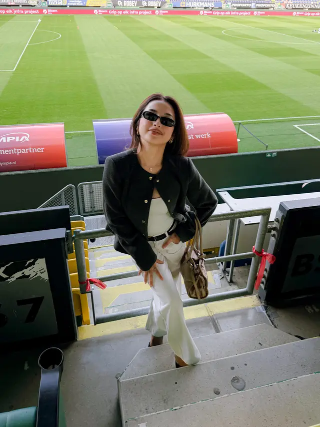 Jennifer Coppen di stadion Fortuna Sittard