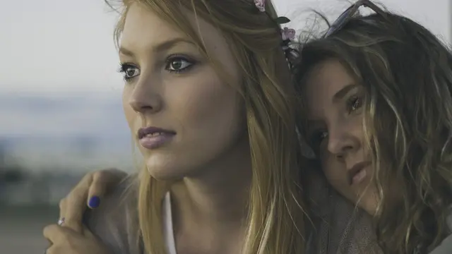 [Bintang] Kata Astrologer: Tak Sekedar Sahabat, 5 Zodiak Ini Bisa Lebih Itu