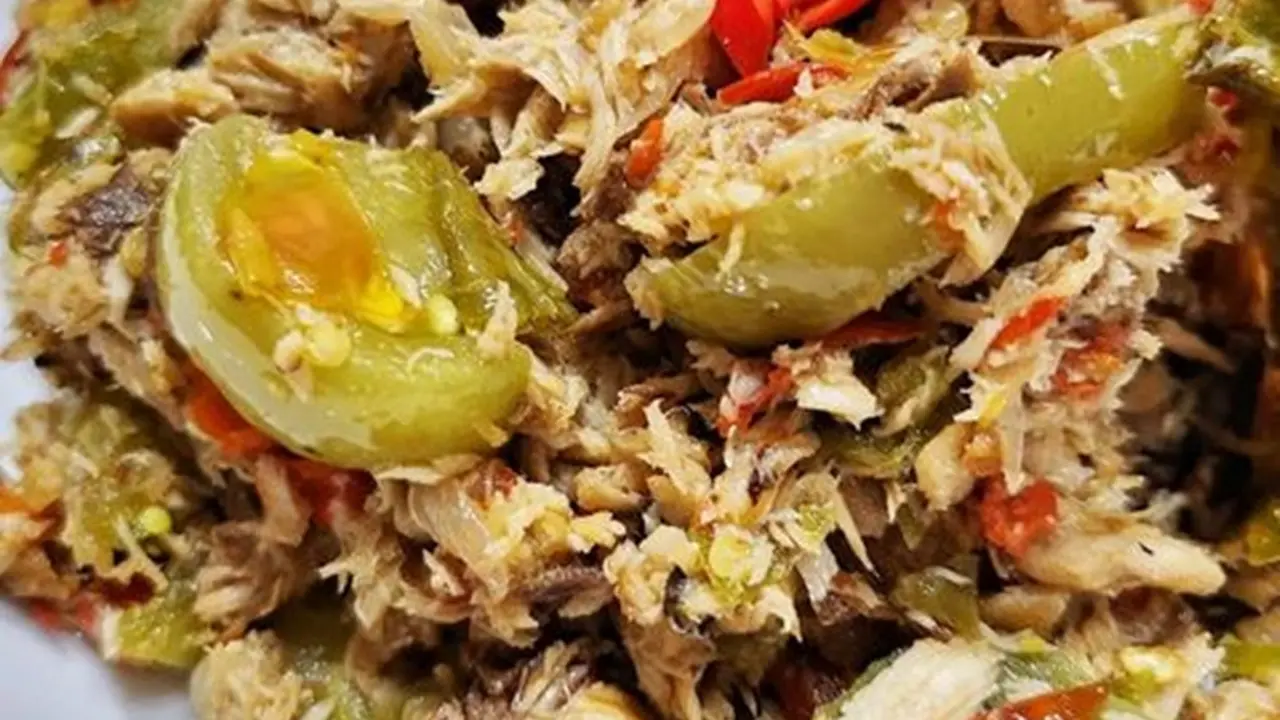 Lagi Tak Selera Makan? Nikmatnya Baby Tuna Suwir Pedas Ini Bisa Tumbuhkan Nafsu Makan