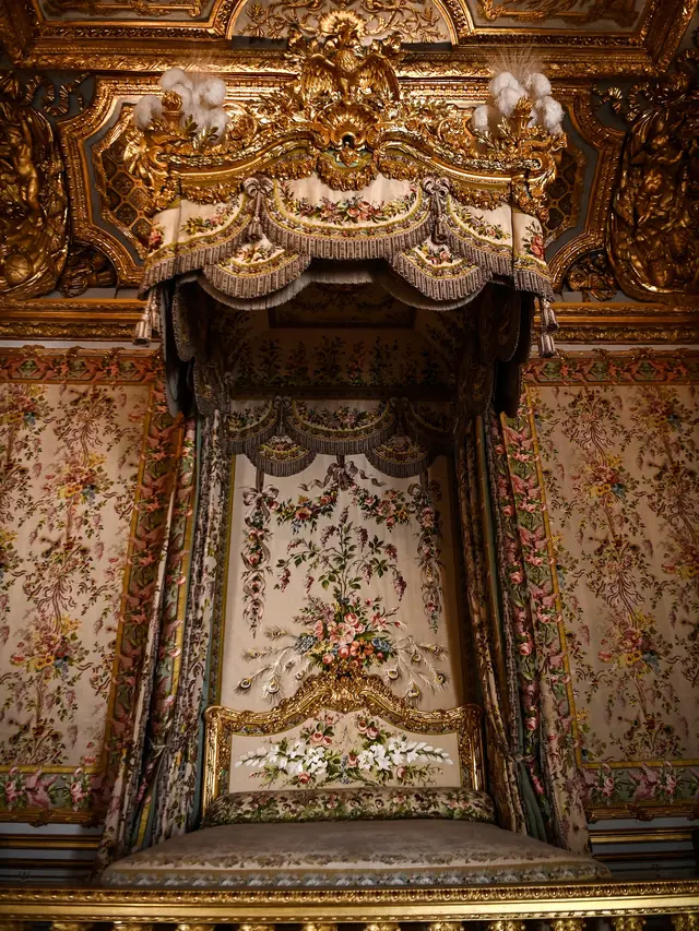 Istana Versailles membuka kembali kamar pribadi Marie-Antoinette