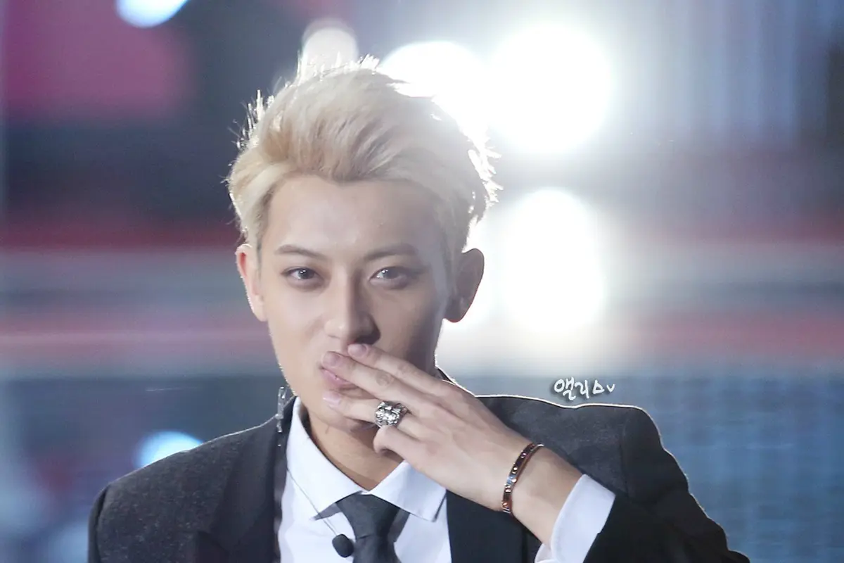 [Bintang] Tao eks-EXO