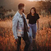 ilustrasi pasangan cinta/Photo by Igor Érico on Unsplash