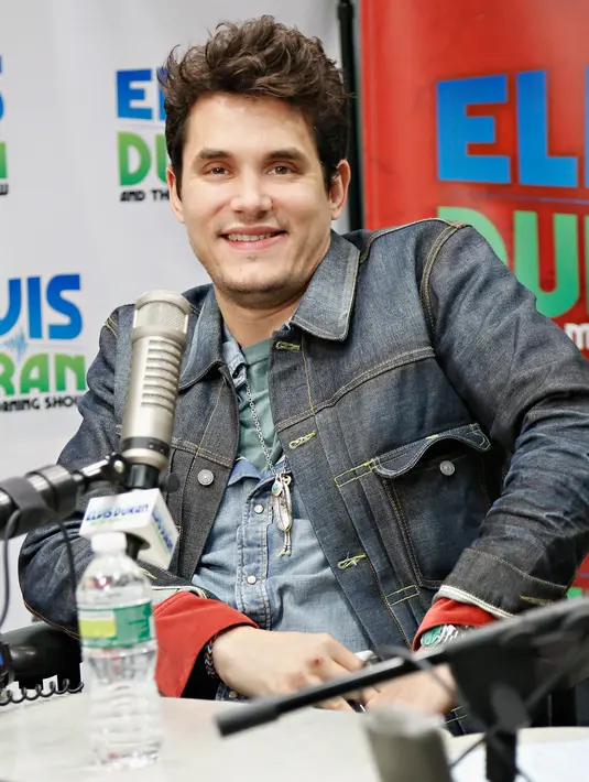 Kesetiaan John Mayer sangat terlihat ketika dirinya putus dengan Katy Perry, John tak berpaling bahkan tak memacari wanita lain. (AFP/Bintang.com)