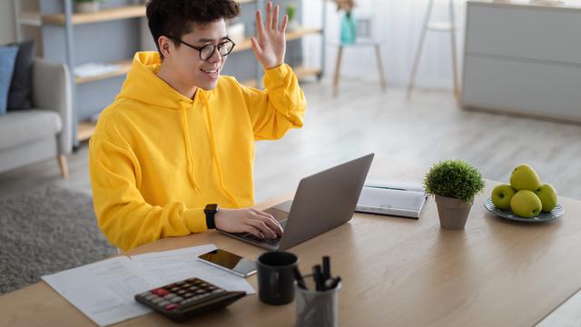 Cowok Mageran Wajib Tahu! FFAR 2-in-1 Hair & Body Bikin Rutinitas Makin Sat Set