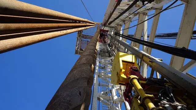 Ilustrasi rig pengeboran