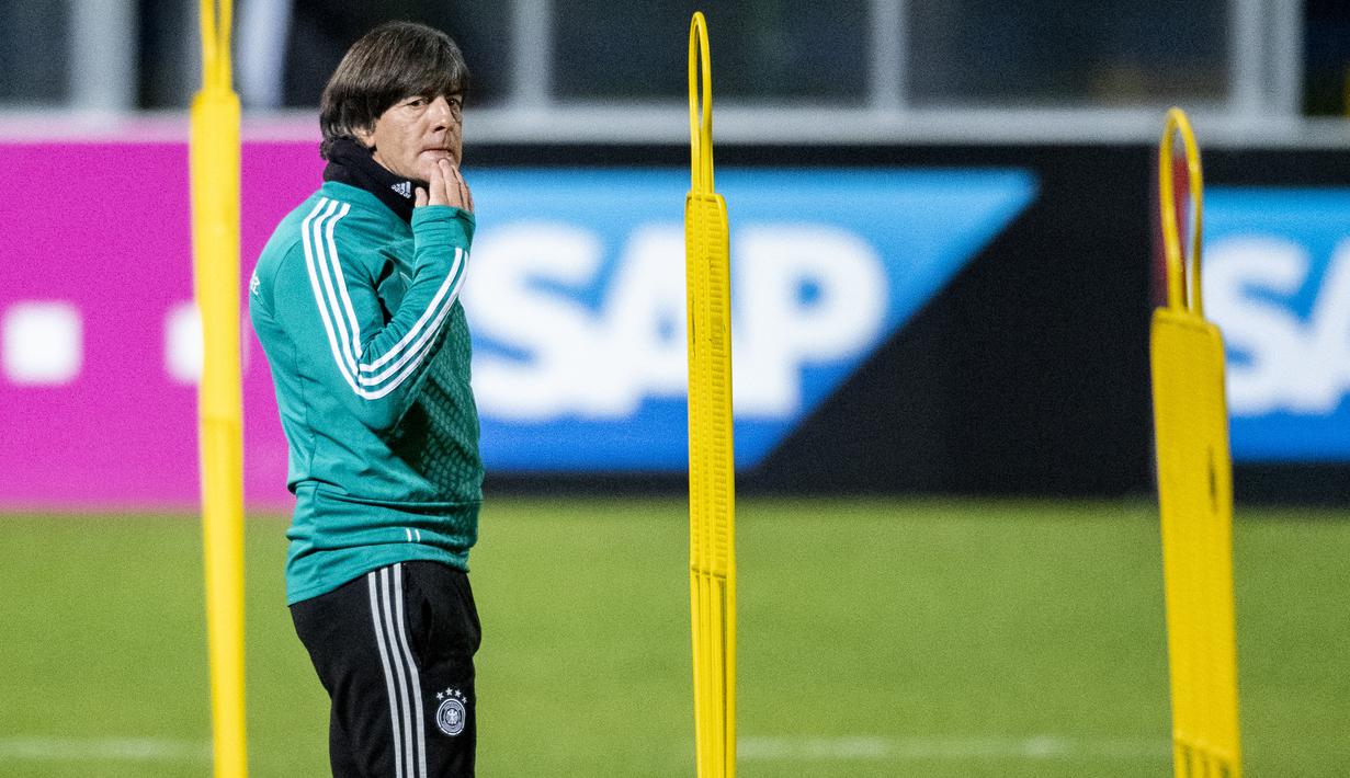 Nama seperti Nico Schulz dan Jonathan Tah dipanggil Joachim Low demi perbaikan komposisi di skuad Jerman. (AFP/Robert Michael)