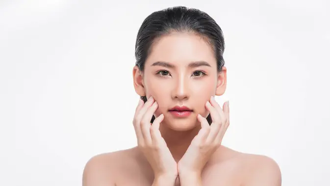 Cara Menghilangkan Flek Hitam Di Kulit Area Hidung Beauty Fimela Com