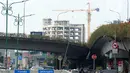 Pengendara melintas di sisi jalur masuk terowongan atau underpass Matraman, Jakarta, Jumat (6/4). Pemprov DKI Jakarta berencana melakukan uji coba lalu lintas di terowongan Matraman pada 10 April mendatang. (Liputan6.com/Helmi Fithriansyah)