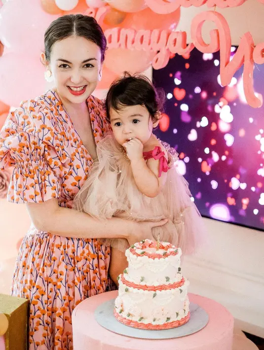 Rianti Cartwright (Instagram/riantic)