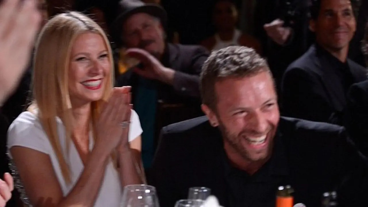 Chris Martin dan Gwyneth Paltrow Tak Pernah Bercerai?