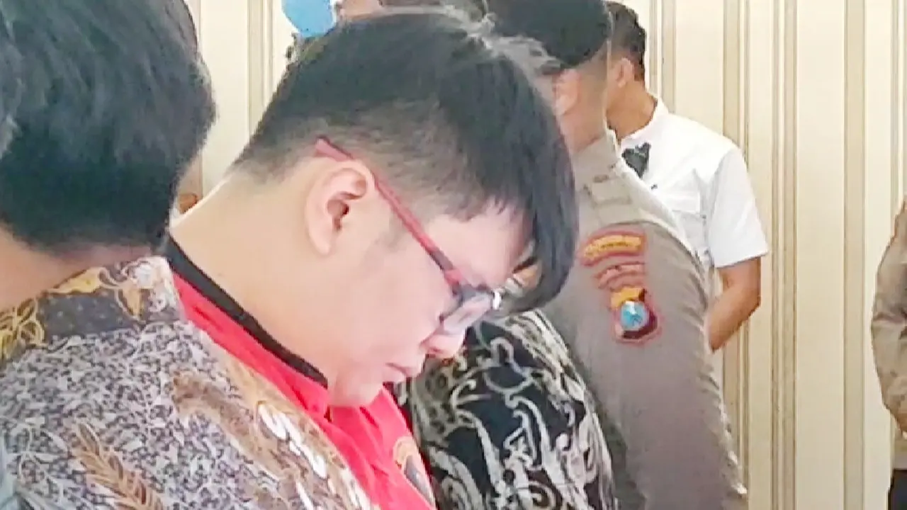 Gregorius Ronald Tannur menjadi tersangka penganiayaan hingga menyebabkan meninggal dunia Dini Sera Afriyanti (29) wanita asal Sukabumi, Jawa Barat. (Dian Kurniawan/Liputan6.com)