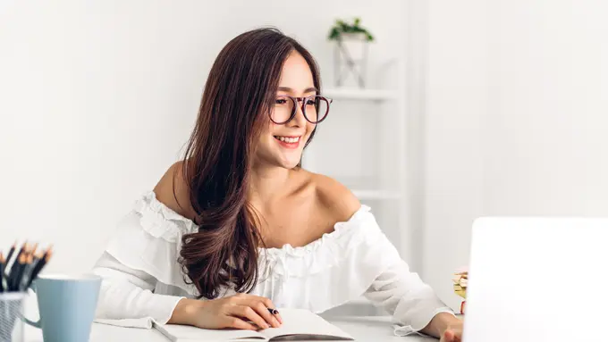 perempuan dan bekerja mandiri