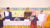 Cucu Wapres Ma'ruf Amin, Selma Ratu Dewi Tanara menjadi wisudawati setelah menyelesaikan hafalan Alqur'an 30 Juz dalam waktu 4 bulan 9 hari. (Istimewa)