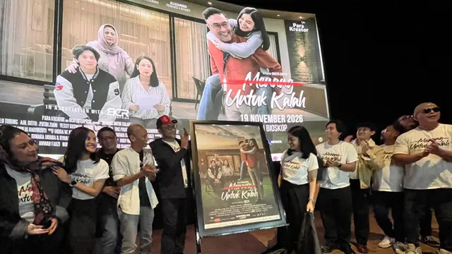 Surya Saputra di film MENANG UNTUK KALAH