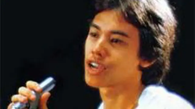 10 Lagu Fariz RM Paling Dikenang Sepanjang Masa