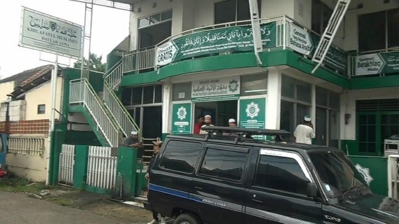Sekretariat Khilafatul Muslimin di Pekayon, Bekasi Selatan, Kota Bekasi, Jawa Barat.