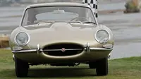 Jaguar E-type berhasil meraih penghargaan sebagai Best British Car Ever atau mobil Inggris terbaik sepanjang masa.