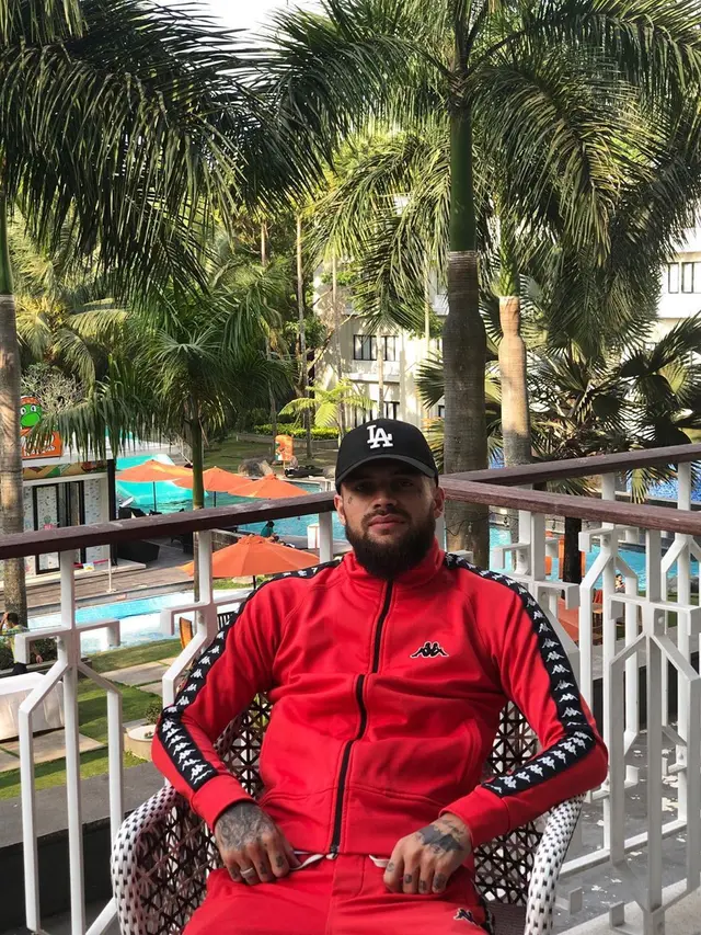 Jadi Papa Muda, Ini 6 Potret Terbaru Diego Michiels Mantan Nikita Willy