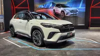 New Toyota Corolla Cross GR-S (Otosia.com/Arendra Pranayaditya)