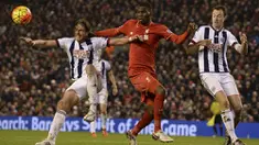 Sempat membukukan empat kemenangan berurut-turut, Liverpool ternyata masih belum stabil. Terbukti dari tiga laga terakhir, The Reds hanya mampu dua kali seri dan satu kali kalah. (AFP/Oli Scarff)