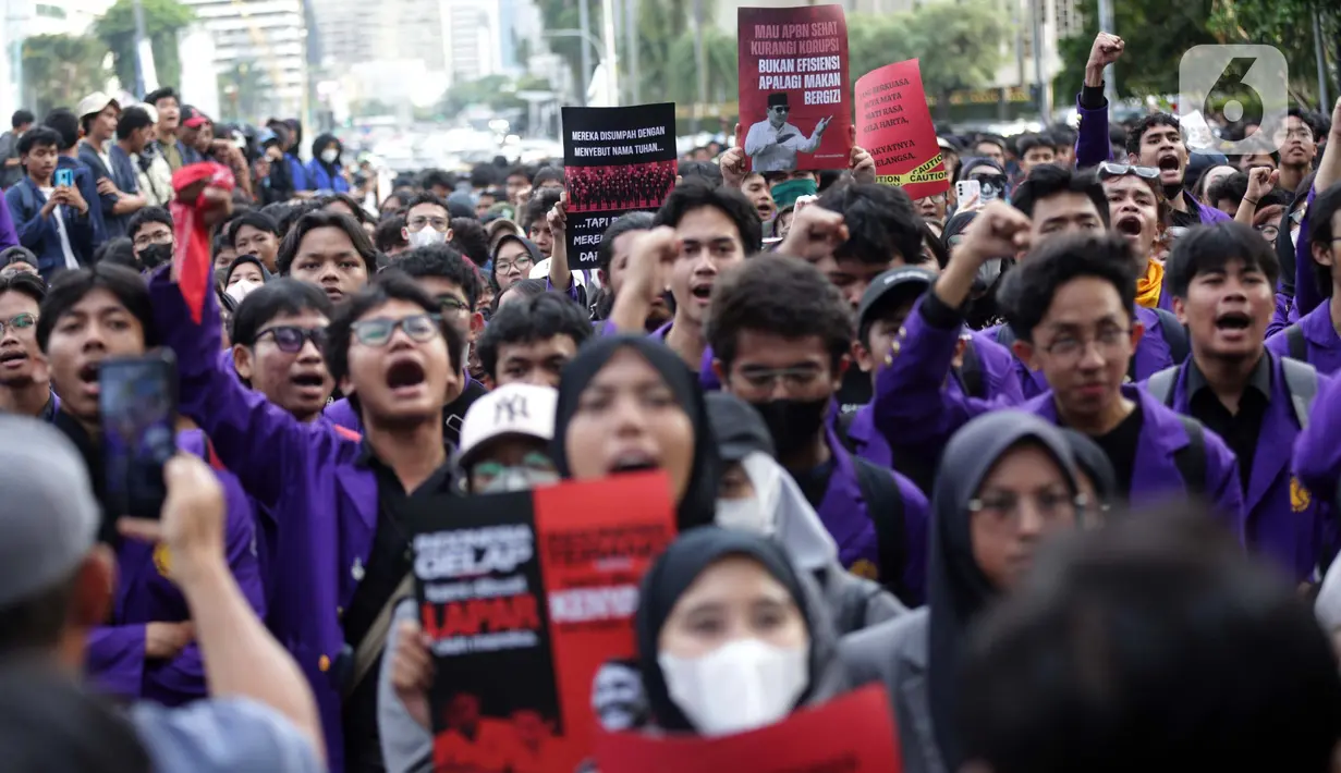 Indonesia Gelap menjadi simbol utama aksi mahasiswa. (Liputan6.com/Helmi Fithriansyah)