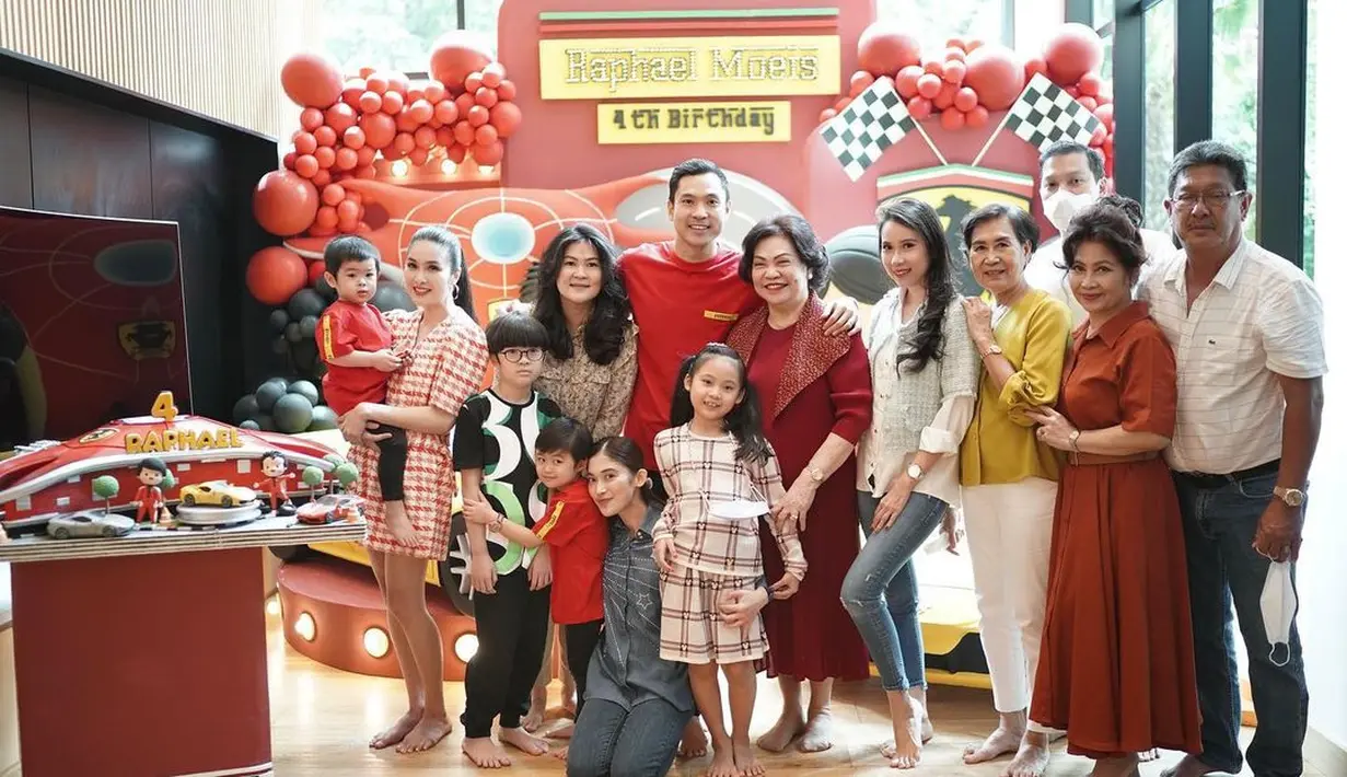 Raphael Moeis (Instagram/sandradewi88)