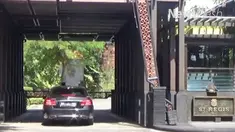 Polda Bali telah mempersiapkan pengamanan jelang kedatangan Raja Salman ke Pulau Dewata itu. Kapolda Bali Irjen Petrus Reinhard Golose mengatakan, lima hotel yang akan digunakan Raja Salman dan rombongan sudah dikosongkan.