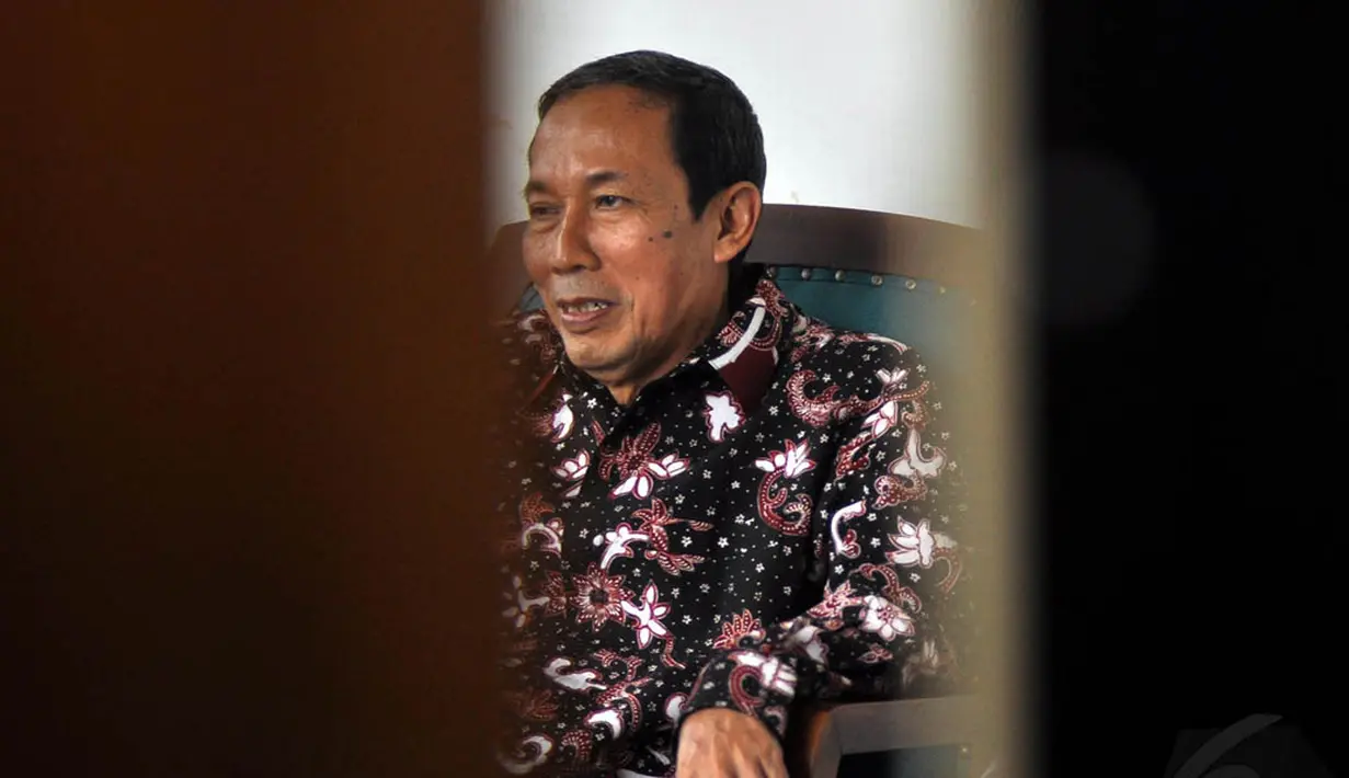 Tafsir Nurchamid adalah guru besar Ilmu Administrasi Negara FISIP UI dan menjabat sebagai Wakil Rektor Bidang SDM, Keuangan, dan Administrasi untuk periode 2007-2012 di kampus tersebut. (Liputan6.com/Miftahul Hayat)