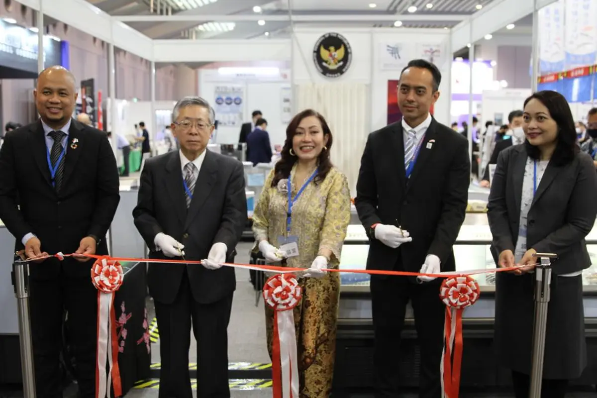 Seafood Show Osaka merupakan pameran produk perikanan terbesar di wilayah Kansai yang diikuti sekitar 400 importir maupun retailer yang berdomisili di Jepang (KJRI Osaka)