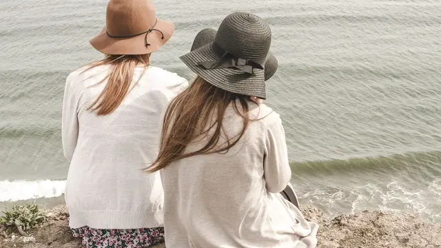 6 Arti Mimpi Bertemu Teman Lama yang Sudah Meninggal, Pertanda Baik?