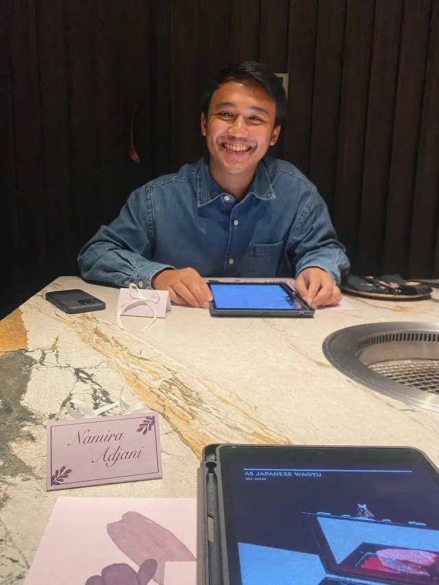 6 Potret Namira Adjani Anak Alya Rohali Dilamar Kekasih di Momen Dinner Anniversary