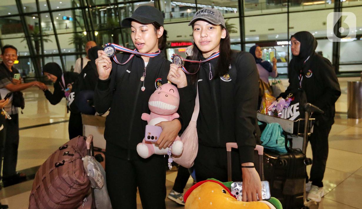 Pada kejuaraan Princess Cup 2024, tim voli putri Indonesia U-18 berhasil meraih posisi kedua. (Liputan6.com/Angga Yuniar)