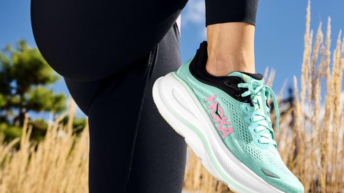 Pentingnya Tahu Cara Merawat Sepatu Lari dan Sepatu Futsal Agar Awet Maksimal!