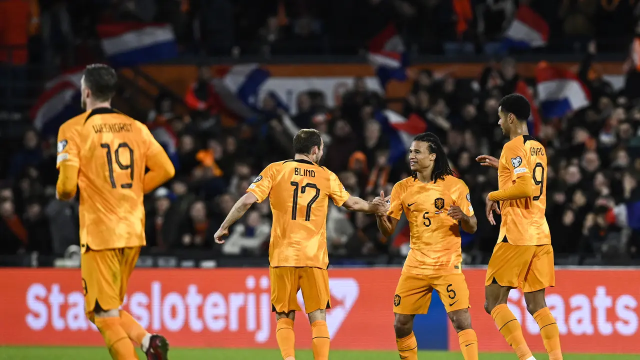 Selebrasi Nathan Ake ketika mencetak gol untuk Belanda ke gawang Gibraltar di Kualifikasi Euro 2024