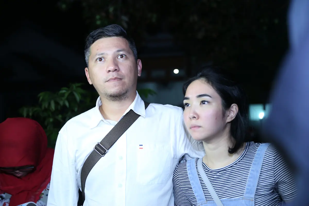 [Bintang] Gisel dan Gading