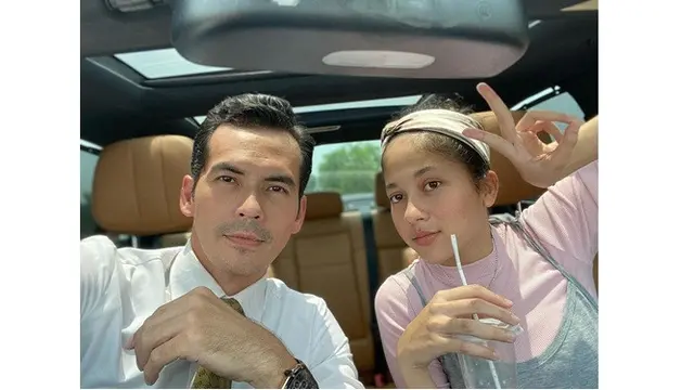 Jajal Akting, Ini 6 Potret Sitha Marino dan Pemain Keajaiban Cinta saat di Balik Layar